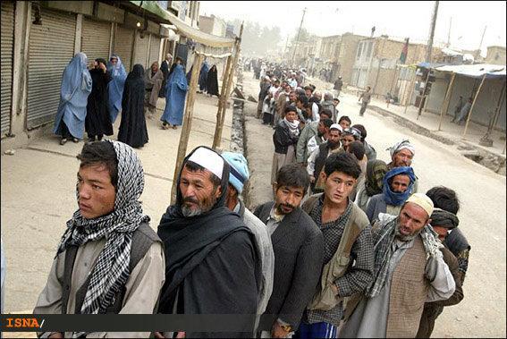 اولین گروه اتباع افغانستان به کشور خود بازگشتند اولین گروه اتباع افغانستان به کشور خود بازگشتند