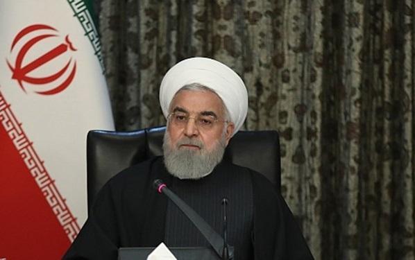 روحانی: وام یک میلیون تومانی به یارانه بگیران قرض الحسنه شد ، یک پرداخت هم برای ماه رمضان انجام می گردد