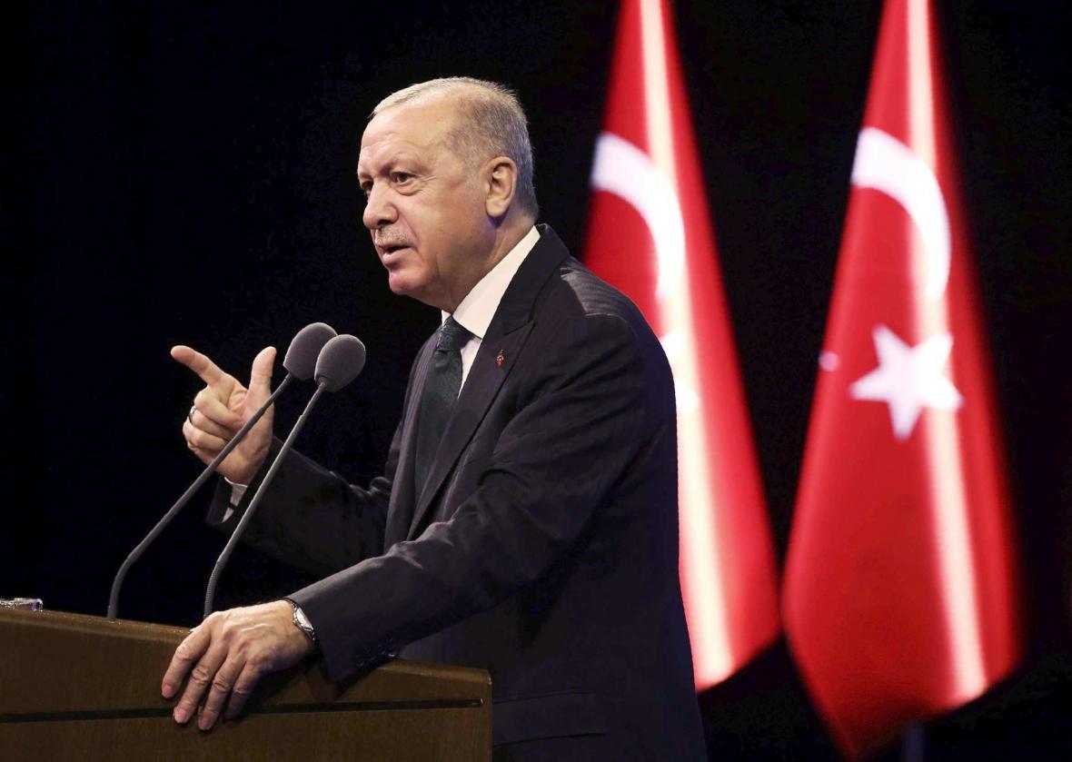 اردوغان: اسلام هراسی از ویروس کرونا شیوع بیشتری دارد اردوغان: اسلام هراسی از ویروس کرونا شیوع بیشتری دارد