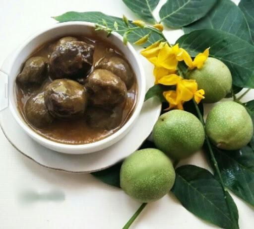 ترفندهای جالب برای تهیه یک ترشی خوشمزه گردو ترفندهای جالب برای تهیه یک ترشی خوشمزه گردو